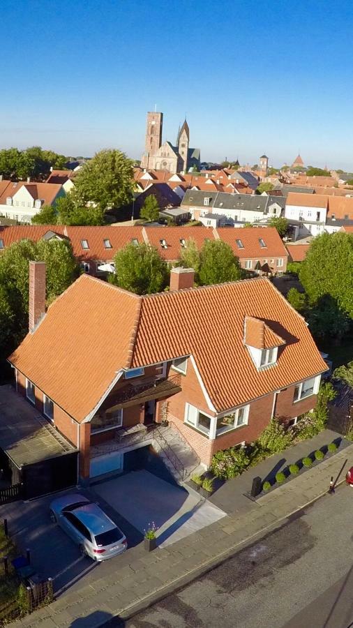 Apartamento Selvbetjent Lejlighed I Centrum Ved Aen Ribe Exterior foto